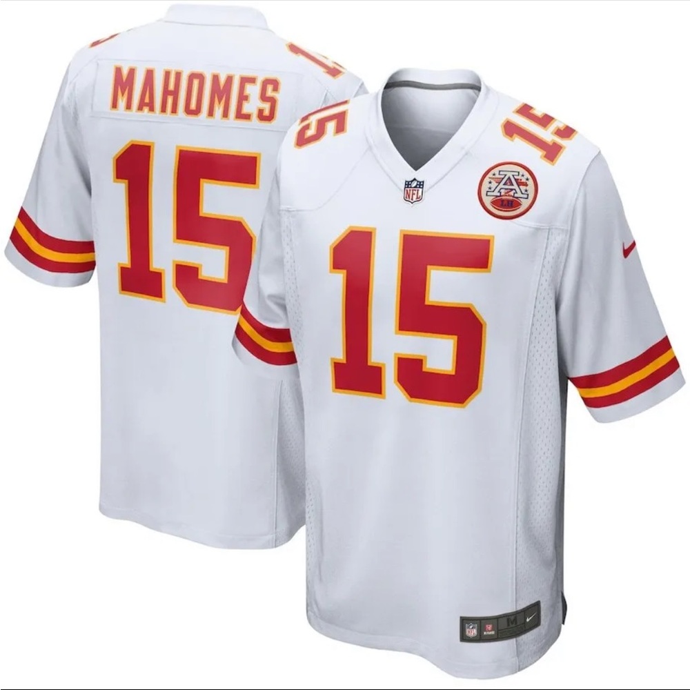 Kansas City Chiefs Authentic Nike Youth Patrick Mahomes Jersey Retail $100